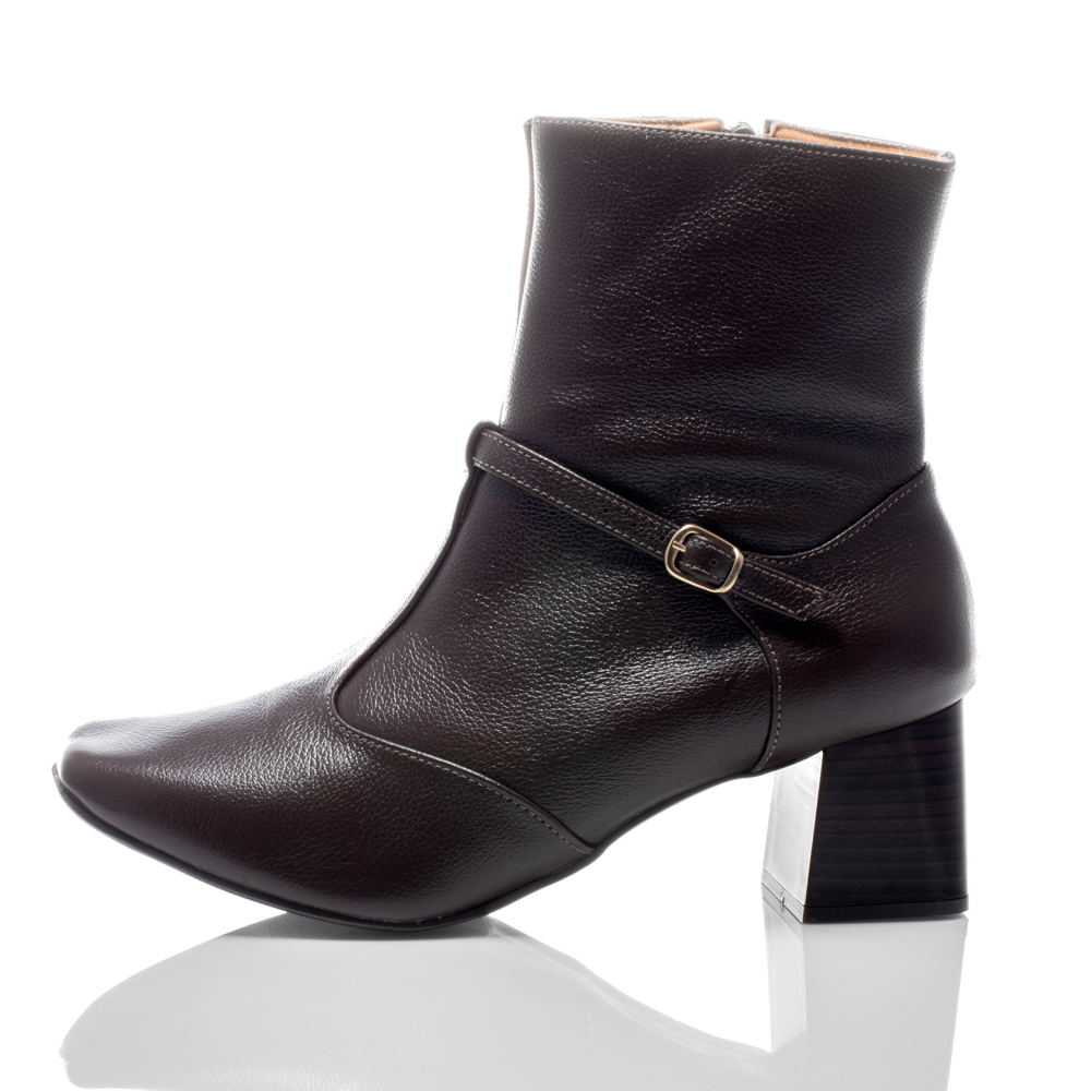 Bota Couro Marrom